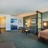 Отель Holiday Inn Hotel & Suites Saskatoon Downtown, an IHG Hotel, фото 43