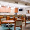 Отель Comfort Suites Medical District near Mall of Louisiana, фото 28