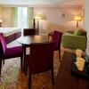 Отель Courtyard by Marriott London Gatwick Airport, фото 2