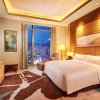 Отель DoubleTree by Hilton Hangzhou East, фото 4