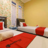 Отель RedDoorz Syariah near Jam Gadang Bukittinggi 2, фото 9