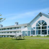 Отель Baymont Inn & Suites St. Ignace Lakefront, фото 23