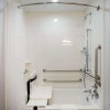 Отель Hampton Inn Newport, фото 23