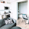 Отель Queen St West Designer Executive Suites, фото 15