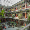 Отель Xiangyue Dali Hotel, фото 1