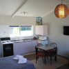 Отель Jack & Di's Lakefront Motel, фото 23