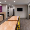 Отель Home2 Suites by Hilton Raynham Taunton, фото 2