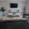 Отель Numurkah Self Contained Apartments - The Saxton, фото 9