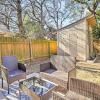 Отель Cozy Austin Home w/ Yard: Near Downtown!, фото 17