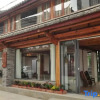 Отель Dali Ancient Town Flower Court Moon House B&B, фото 1