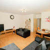 Отель Spacious Double Bedroom Duplex Apartment Near North Station & Town Centre, фото 3