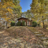 Отель Pet-friendly Cabin - 1 Mi From Fontana Lake!, фото 15