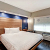 Отель Tru by Hilton Raleigh Durham Airport, фото 29