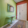 Отель Vibrant 12-bed 10-suite Oasis Colorful Spacious, фото 11