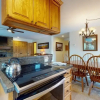 Отель Exclusive Ski in, Ski out 2 Bedroom Vacation Rental with Hot Tubs and Heated Outdoor Pool in Lionshe, фото 4