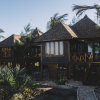 Отель Sentidos Beach Retreat - Design Hotels в Иньямбане