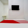 Отель Super OYO 91173 Guesthouse King Puntodewo, фото 3
