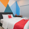 Отель RedDoorz near Sindu Kusuma Edupark 3, фото 2