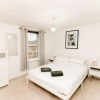 Отель Large Stunning City Centre House With Cinema Room, фото 1
