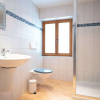 Отель Lake View Lodges by we rent, фото 6