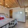 Отель At Whispering Pines 4 Bedroom Home by RedAwning, фото 7