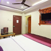 Отель OYO 5975 Hotel SKS Goldmine, фото 13
