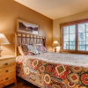 Отель 1 Bedroom Colorado Vacation Rental in River Run Village Steps from the River Run Gondola, фото 3