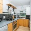 Отель 1 Bedroom Flat In Wimbledon With Garden, фото 5