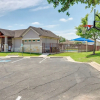 Отель Centrally Located Kyle Home: Walk to Pool & Park!, фото 17
