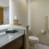 Отель Quality Inn & Suites Roanoke - Fort Worth North, фото 8