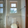 Отель Beautiful Large 4 B/R Villa W/ Pool Jumeirah Island, фото 17