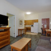Отель Staybridge Suites Corning, an IHG Hotel, фото 3