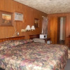 Отель Cedar Village Motel, фото 6