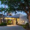 Отель La Quinta Inn & Suites by Wyndham Ft. Myers-Sanibel Gateway, фото 2