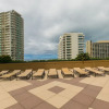 Отель Spacious Condos with Private Balcony at Discovery Bay - Free Wifi, Near Beaches!, фото 1