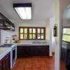 Отель WIVC Conchas Chinas Condo - Stunning Ocean & Mountain Views, Close To The Beach & Romantic Zone, фото 4