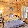 Отель Coosawattee River Resort Cabin w/ Private Hot Tub!, фото 11
