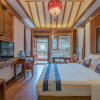 Отель The Autumn Moon Home Lijiang Qianqiu Mansion Inn, фото 2