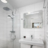 Отель Detached Luxurious Lodge With Washingmachine, Near the Beach, фото 4