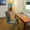 Отель Holiday Inn Express & Suites Dallas Park Central Northeast, an IHG Hotel, фото 7