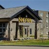 Отель Chateau Nova Hotel & Suites Ft. McMurray, фото 1