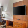 Отель Comfort Suites Greensboro - High Point, фото 5