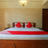 Отель Oyo 62741 Giriwar Nikunj, фото 2