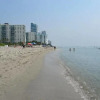 Отель Gorgeous 1br apartment, a walk from the Beach, фото 10