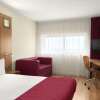 Отель Ramada Encore by Wyndham Doncaster Airport, фото 2