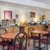 Отель Econo Lodge & Suites Southern Pines, фото 7