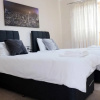 Отель Comfy Duplex 2-bed Apartment in Milton Keynes, фото 1