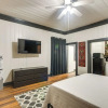 Отель Modern Greenwood Studio < 1 Mi to Downtown!, фото 14