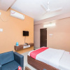 Отель OYO 10398 Hotel Parijayee, фото 13
