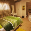 Отель Flametree Guesthouse, фото 14